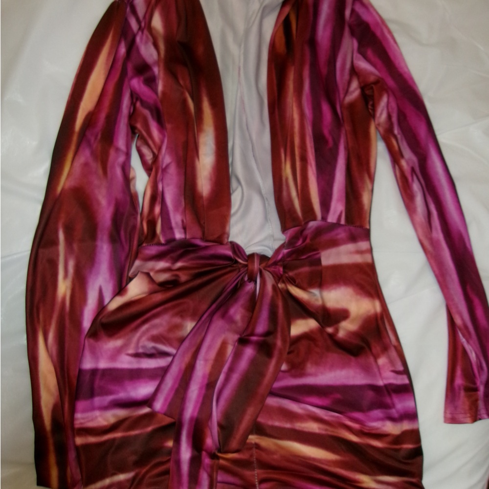 Bodycon Pink Tie Dye Deep V Mini Dress